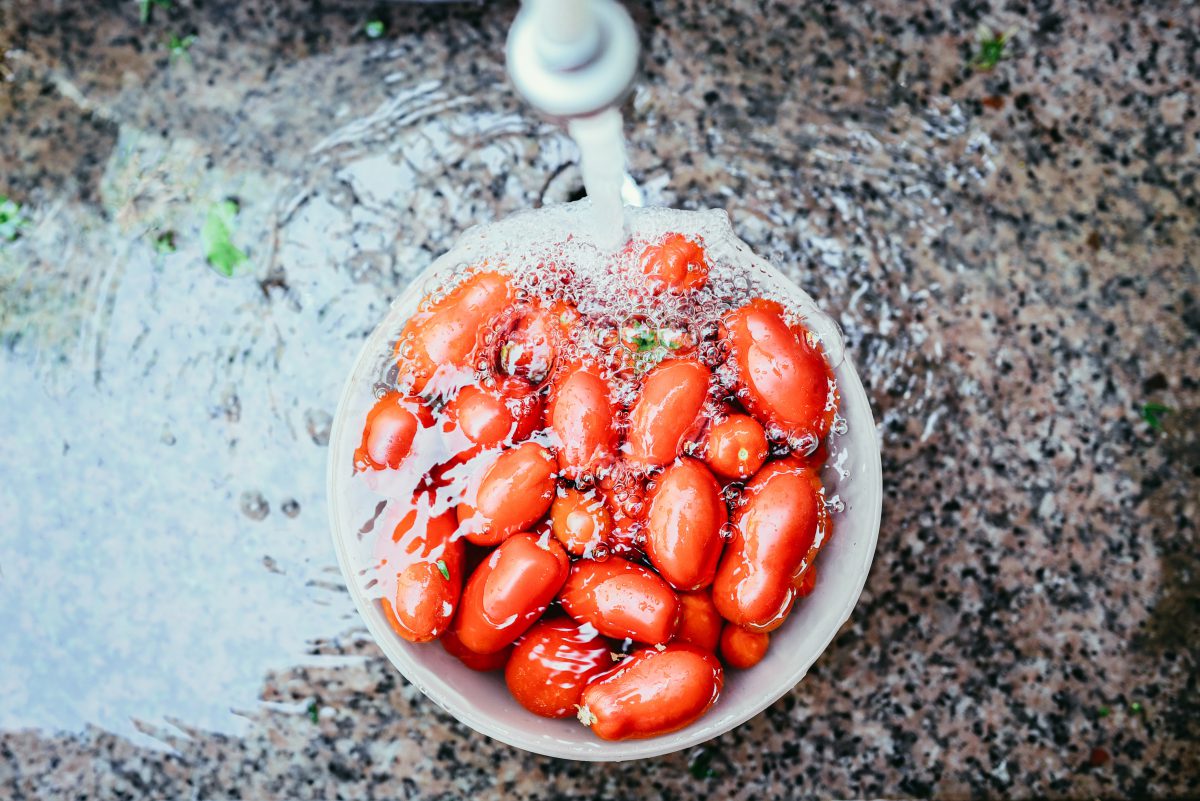 Como higienizar os alimentos corretamente