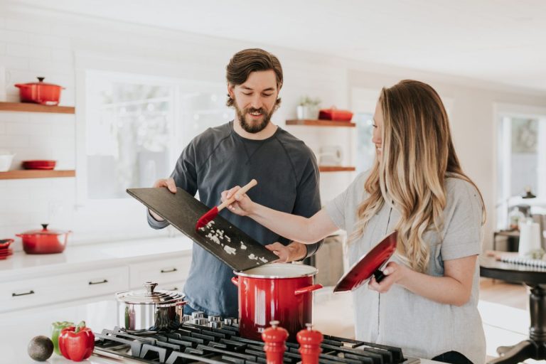 Cozinhar a 4 mãos - Cozinha com a família